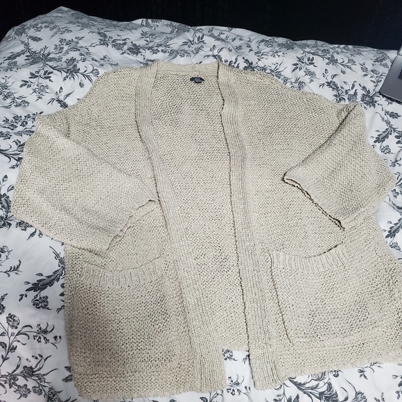 Long Sleeve Knit Cardigan - Picture 3 of 3